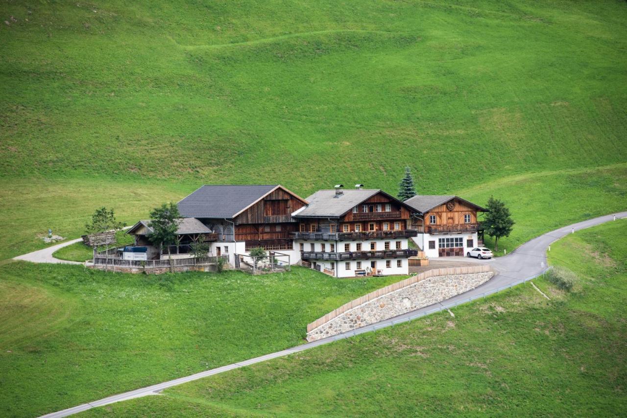 Apartment Ausserwalderhof *