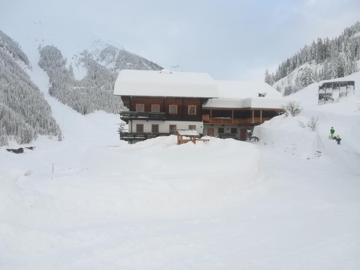 Ausserwalderhof Apartment Innervillgraten